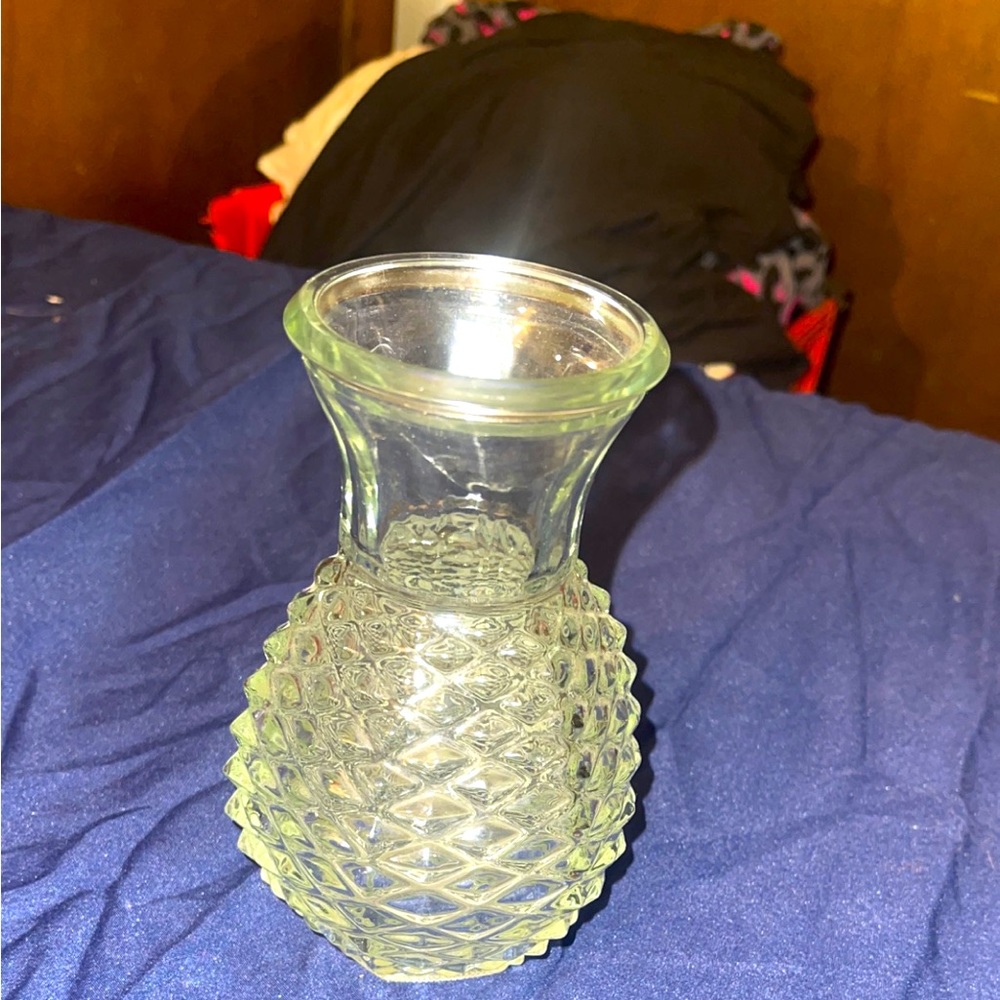 Pineapple shaped vase